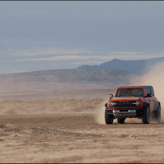 2022 Ford Bronco Raptor GIF 1x1 03